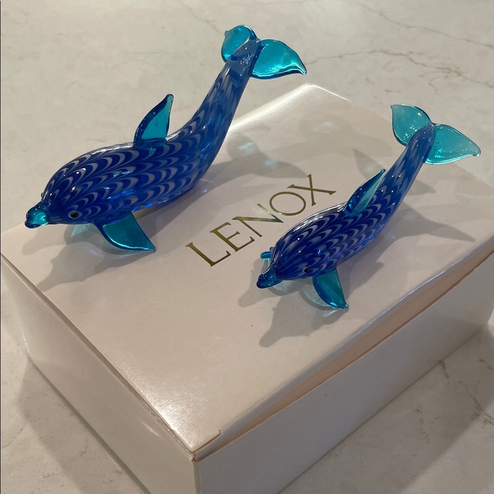 NIB Lenox Aqua and Blue Glass Dolphin Set